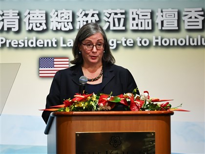 夏威夷僑宴 AIT執行理事藍鶯：賴總統出訪對印太紐帶至關重要