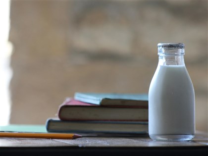 班班有鮮乳擬由中央出預算 拚1週內與地方溝通