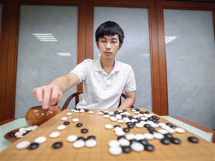 許皓鋐圍棋棋王賽3連霸  本季達成「完全制霸」