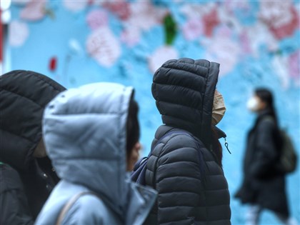 冷空氣南下13日午後越晚越冷 14至16日清晨低溫10度以下