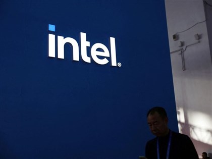 英特爾分拆製造業務與否 預計明年新技術將是關鍵