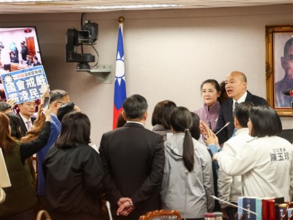 立法院朝野協商臨時變更議程 民進黨國民黨口角40分鐘後散會