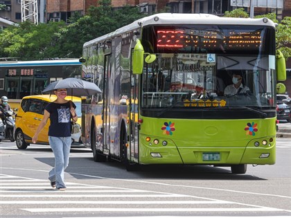 北市公車駕駛擬加薪8千、修車員加6千元 票價不變