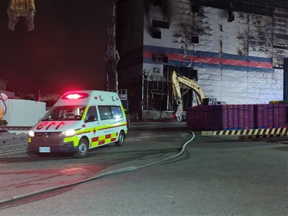 台中全聯倉儲大火9死8傷 最後發現5死遭建材煙灰覆蓋