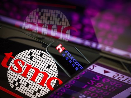 外資罕見耶誕大舉買超 青睞金融面板股、回補台積電