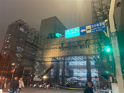 北市跨年舞台工人未用安全帶墜落亡 勞檢續追可開罰