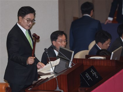 代理總統韓悳洙彈劾案 韓國會192票贊成表決通過