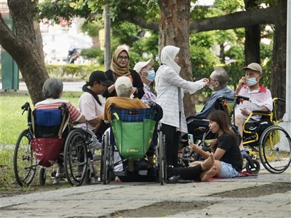 80歲以上免巴氏量表聘外籍看護有何影響？哪些人還需要評估？分數怎麼看？