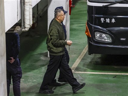 京華城案 柯文哲沈慶京應曉薇李文宗再遭羈押禁見