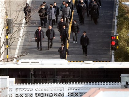 韓國檢調逮捕尹錫悅受阻 與官邸衛戍人員對峙無果取消行動