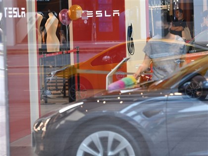 全球電動車銷量2024年成長25% 共售出1710萬輛