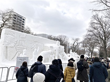 北海道異常溫暖 札幌大雪雕一度中斷製作 帶廣市時隔51年無積雪