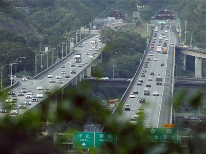 除夕國道順暢 估初一12路段易壅塞