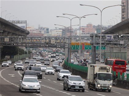 初一走春返鄉車潮 高公局估國道8路段易壅塞