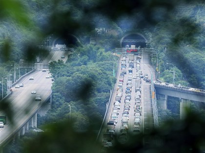 初三國道估現旅遊車潮 國5南向避尖峰期要上午5時前出發