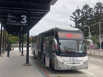 國光客運稱未獲補貼無法發薪 公路局：未在年前申請