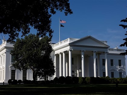 川普政府優離方案大限在即 聯邦法官暫時擋下