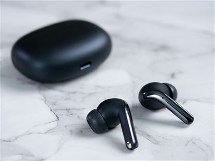 網購國外手機、藍牙耳機收750元審查費 NCC：不影響國內市價