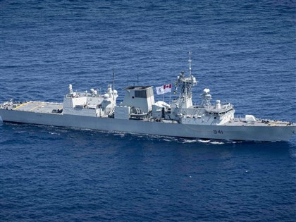 加拿大軍艦通過台灣海峽  18架次共機逾越中線擾台