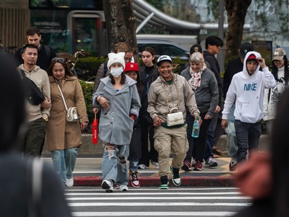 台南以北18日低溫探13度 北海岸防較大雨勢