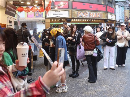 AI需求續熱 春節因素干擾1月景氣燈號仍亮黃紅燈