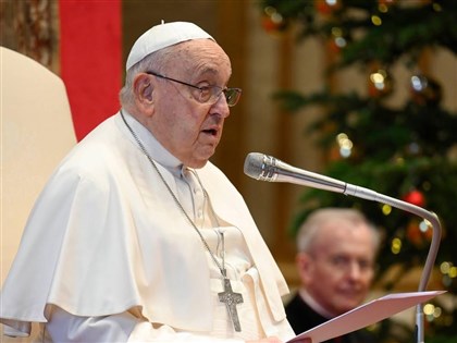 教宗方濟各病情改善 梵蒂岡：目前正休養