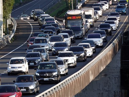 228連假次日  國5與蘇花路廊午後可能湧北返車潮