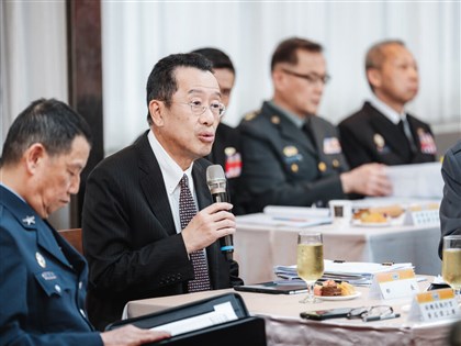 顧立雄：共軍恫嚇壓迫 國軍立即戰備操演應對