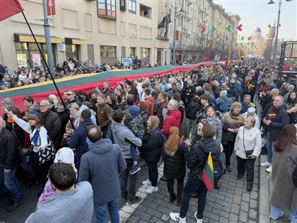 立陶宛慶恢復獨立35週年 警惕地緣政治挑戰[影]