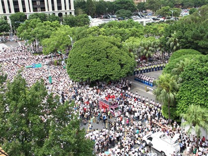 洪仲丘案促成廢除非戰時軍審 法界樂見恢復強化國安