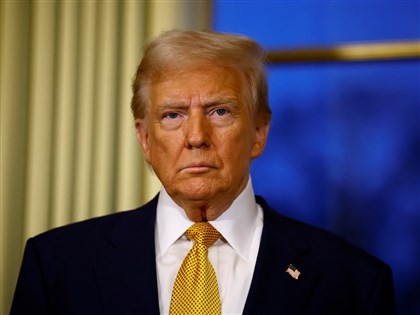 美俄總統通話  川普：並未討論終止對烏克蘭軍援