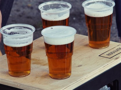 泰國限酒令實施53年 眾議院修法放寬販賣時間及宣傳限制