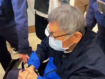 柯文哲腎結石 戒護外醫抵台北醫院接受手術