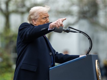 川普稱有機會與韓國達成協議 正等待中國致電談判