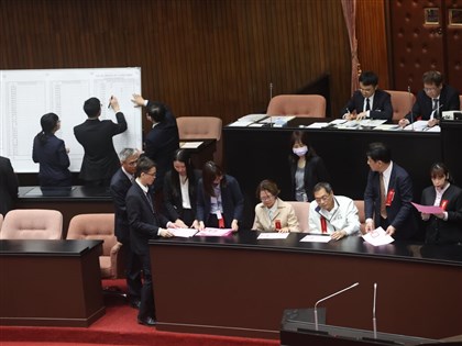 綠不敵藍白人數優勢 警察人事條例修法覆議闖關失敗