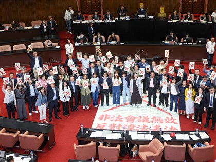 民進黨團抗議3/25立院會議無效 朝野上演表決戰確認議事錄