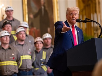 川普簽署行政命令 加速美國煤炭開採