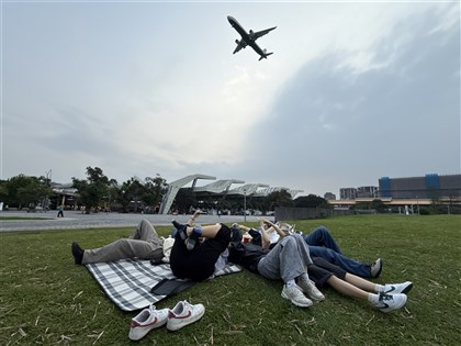 吳德榮：22日前偏暖如夏 23日起鋒面南下轉雨