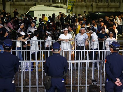 國民黨聚北檢抗議 劉世芳：禁制區滋擾移檢偵辦