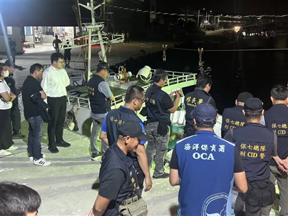 加拿大通報非法殺海豚 屏東船長涉案10萬元交保