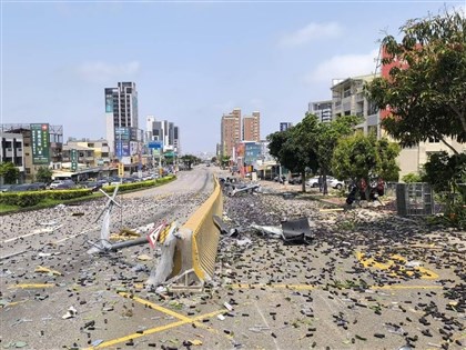 台中向上路車禍區間測速遭撞毀 警加強取締違規