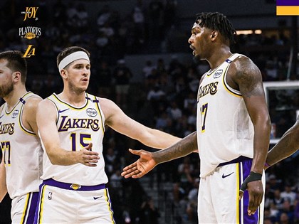 NBA唐西奇轟38分無用 湖人惜敗灰狼陷淘汰邊緣