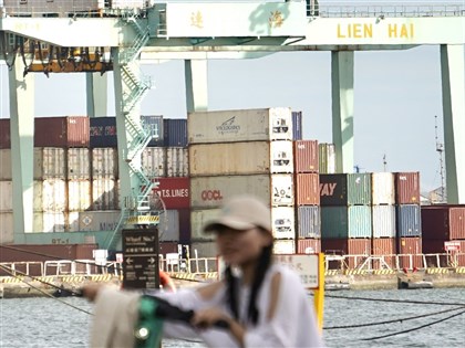 關稅威脅籠罩 3月景氣燈號續亮黃紅燈分數下滑