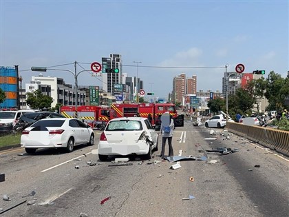 台中向上路車禍 盧秀燕：聯結車駕駛稱煞車壞掉