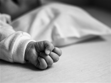 保母涉虐死男童剴剴案 醫師：42處傷勢嚴重虐待