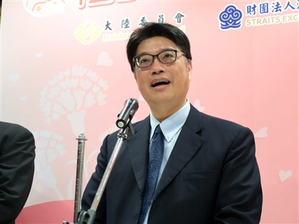 補件喪失原籍證明 邱垂正：取得完整身分安居樂業