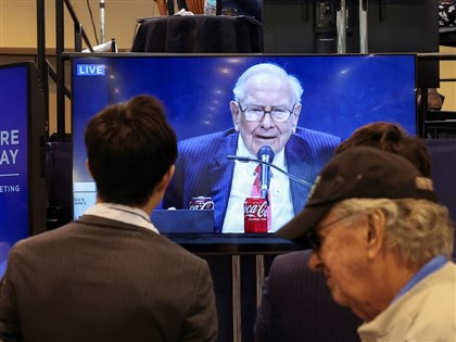 巴菲特有意年底退休 稱「貿易不應是武器」暗向川普喊話