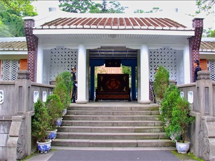 國防部修正慈湖大溪管理要點 刪除陵寢謁靈用語