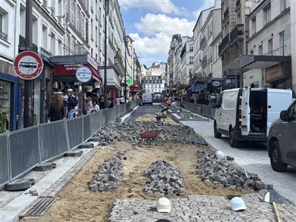 巴黎石磚路保護存續引關注 千年歷史面對交通與環境挑戰  
