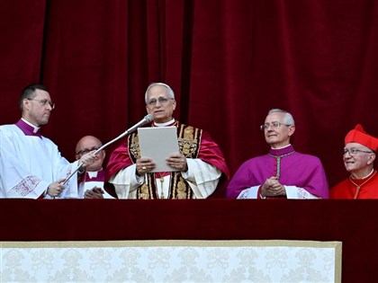 天主教首位美國教宗 良14世籲搭起橋梁為所有人實現和平[影]